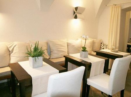 Deckerts Hotel Am Katharinenstift Lutherstadt Eisleben Extérieur photo