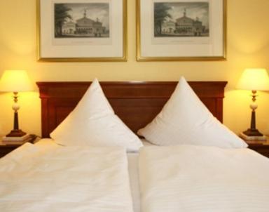 Deckerts Hotel Am Katharinenstift Lutherstadt Eisleben Chambre photo